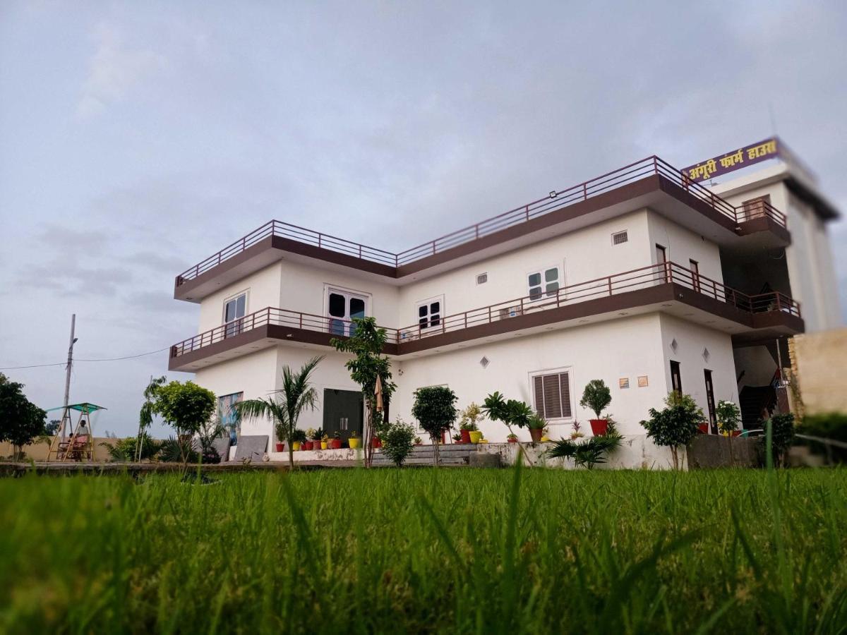 Hotel O Pop Angoori Farm House Matura Exterior foto